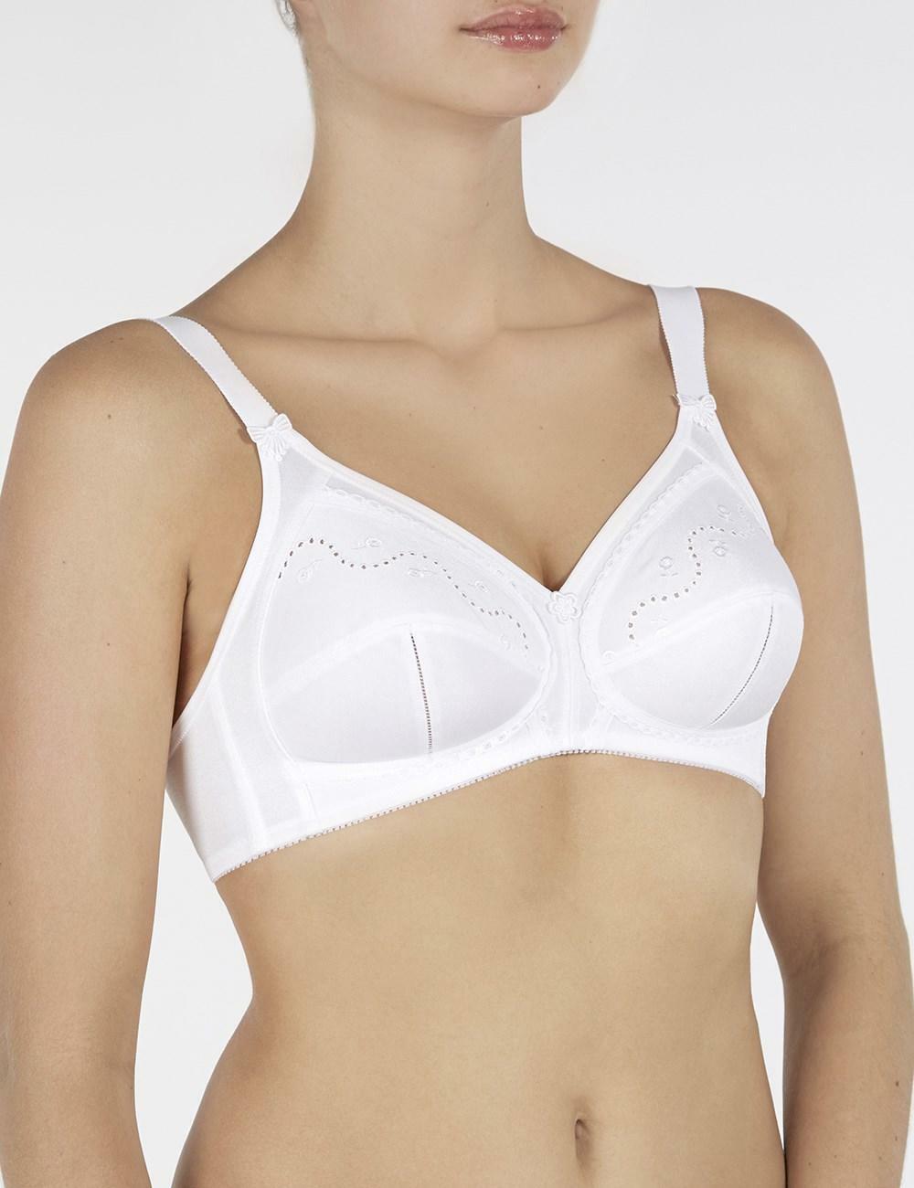 Triumph Doreen + Cotton Bra Non Wired Triumph Non Wired Bra 3 Part Cups