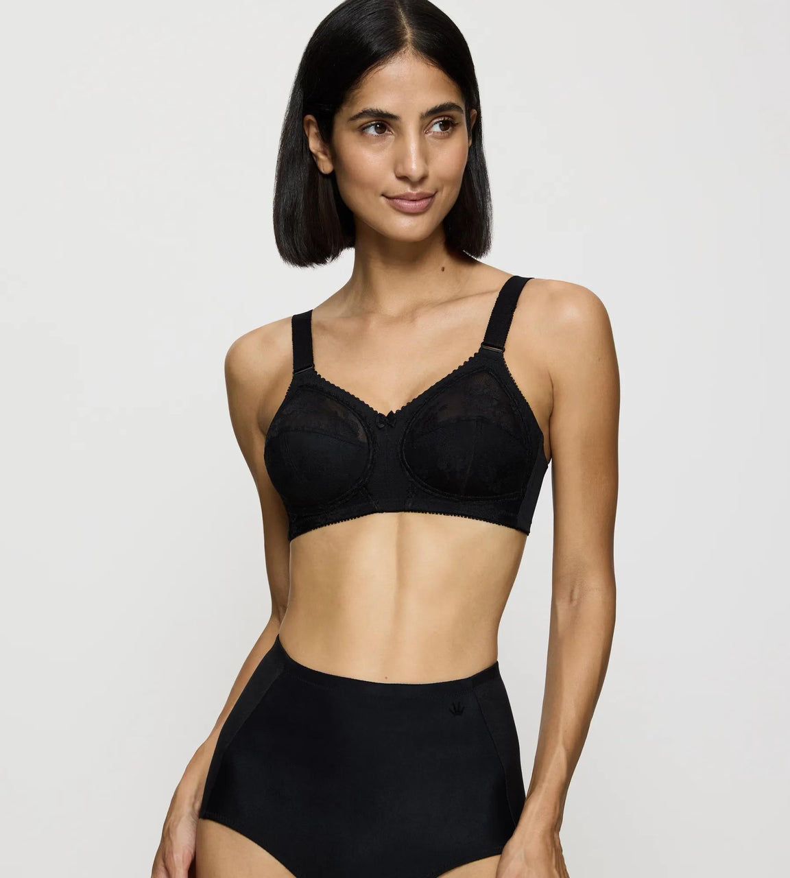 Triumph Doreen Bra Classic Non Wired Bra Non Padded Lace Bra