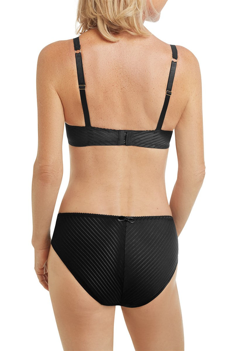 Amoena Mastectomy Karolina Non Wired Pocketed Bra