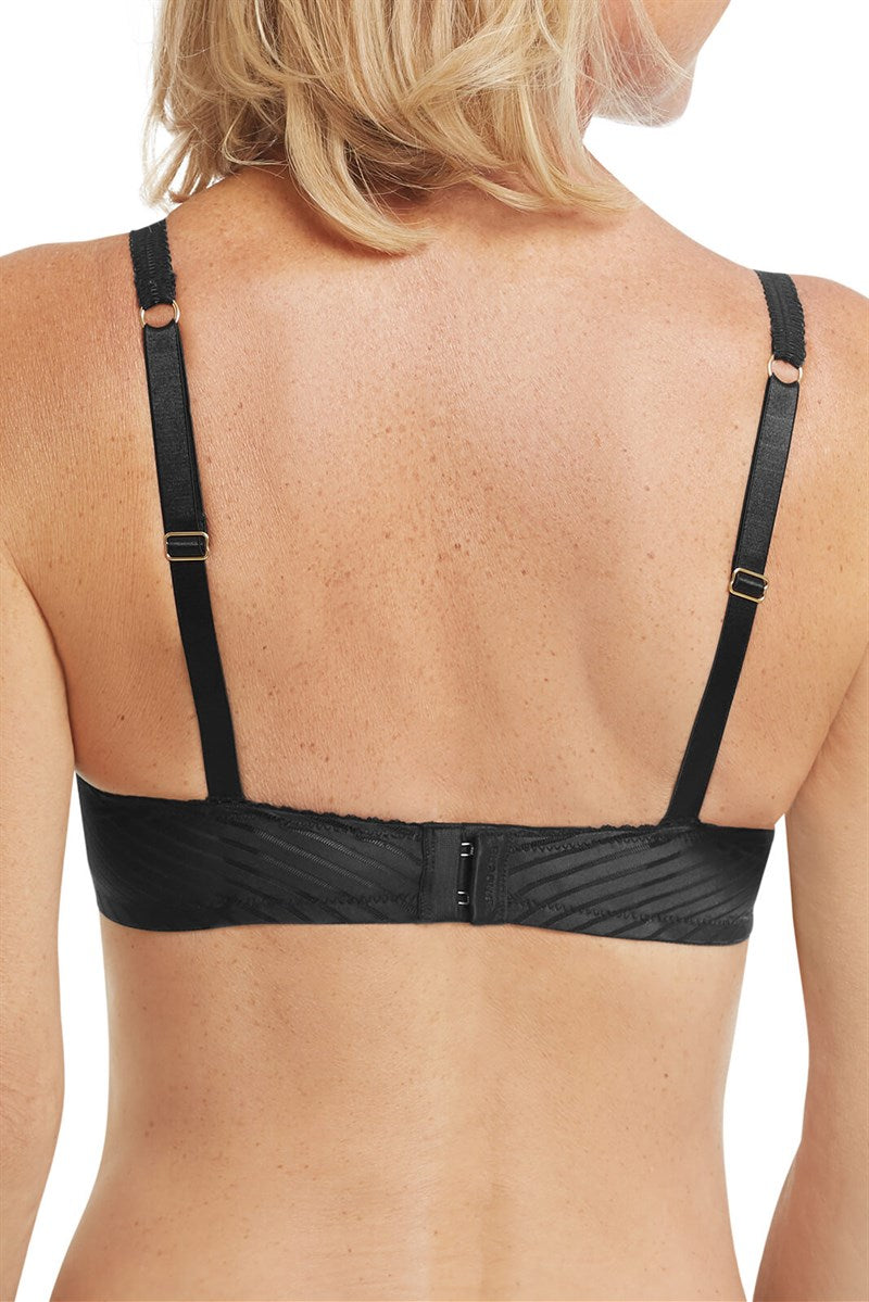Amoena Mastectomy Karolina Non Wired Pocketed Bra