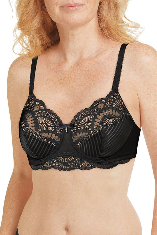 Amoena Mastectomy Karolina Underwired Pocketed Bra
