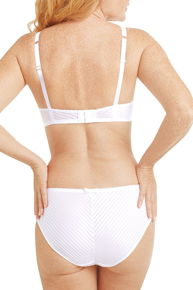 Amoena Mastectomy Karolina Non Wired Pocketed Bra